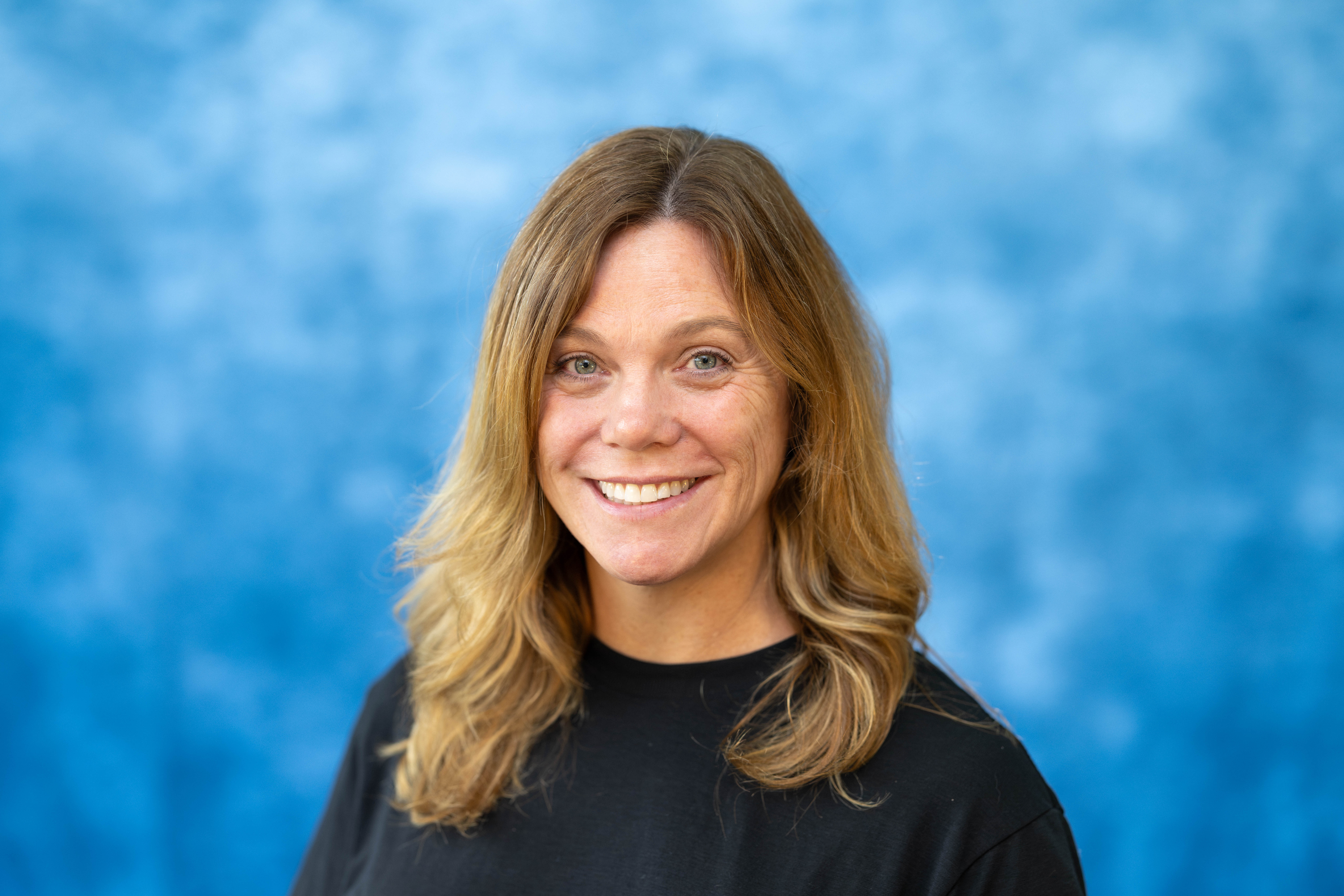 Sandra LaPointe headshot
